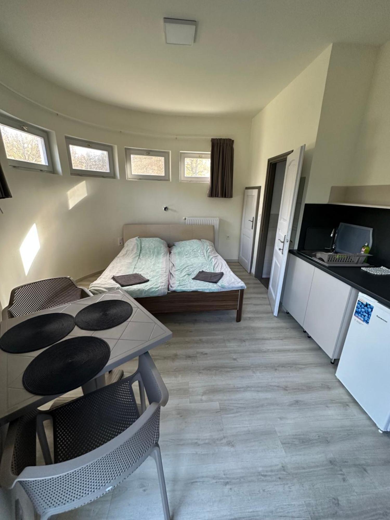 Zamárdi Parti Apartman 1 Exterior foto